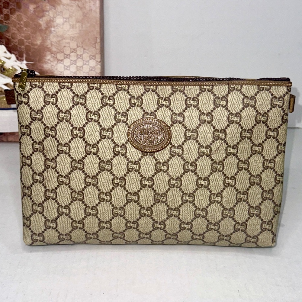 GUCCI Monogram Large Clutch